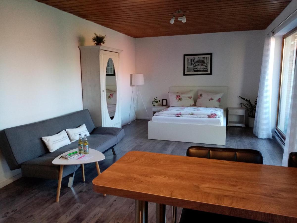 Schoene Einzimmer Wohnung Zwischen Bodensee Und Allgaeu Neukirch  ภายนอก รูปภาพ